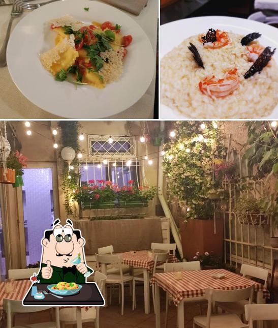 Guarda la foto che raffigura la cibo e interni di Ristorante Aeroscalo