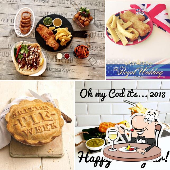Hooked Fish and Chips in West Drayton Restaurant menu and reviews