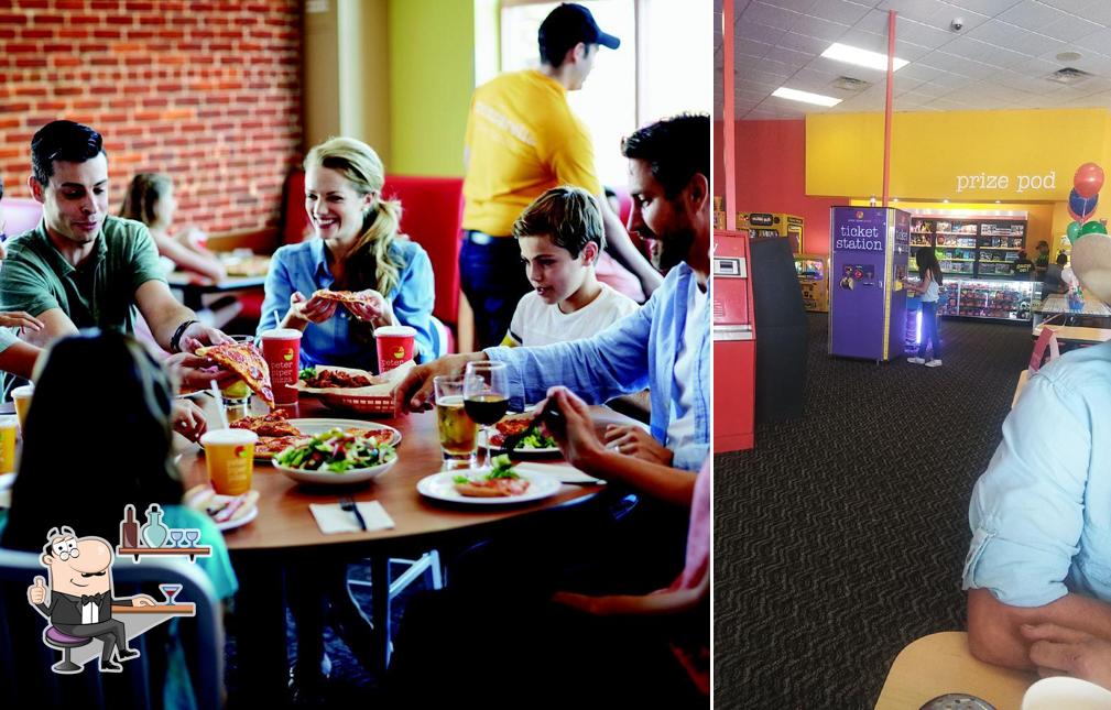 Check out how Peter Piper Pizza looks inside