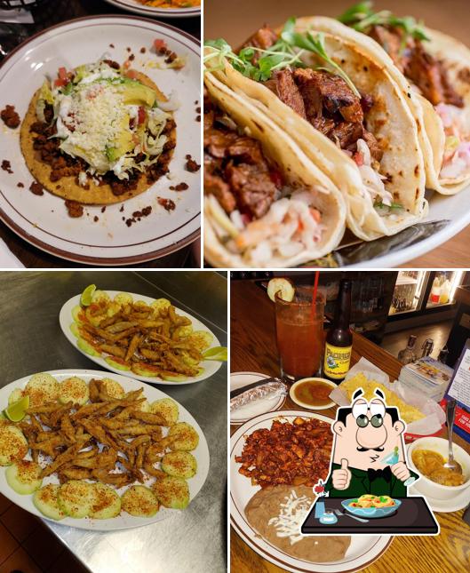 Taqueria La Piñata in Fort Wayne Restaurant menu and reviews