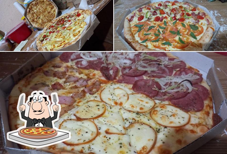 No Tina pizzaria, você pode pedir pizza