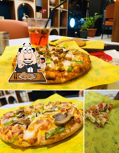 Get various variants of pizza