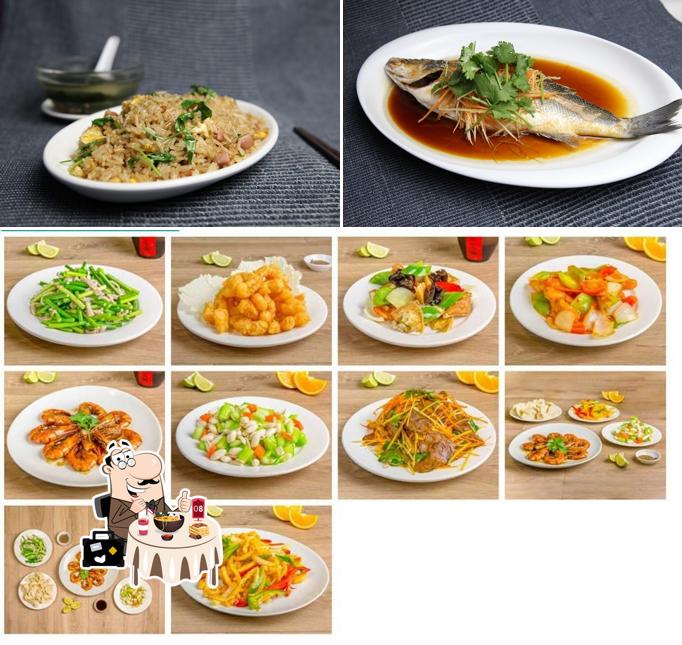 Nourriture à Gourmet Tsingtao (巷子深）