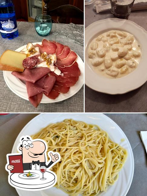 Cibo al Bar Trattoria Des Alpes