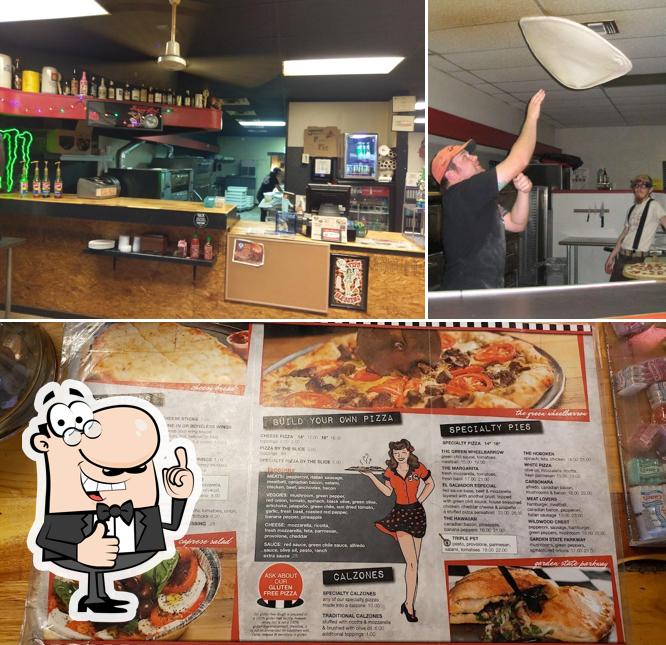 Teak & Charlie's Jersey Girl Pizza in Odessa Restaurant menu and reviews