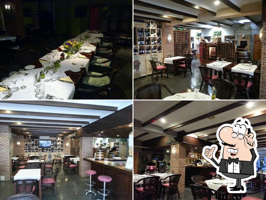 Check out how Bambi Gourmet looks inside