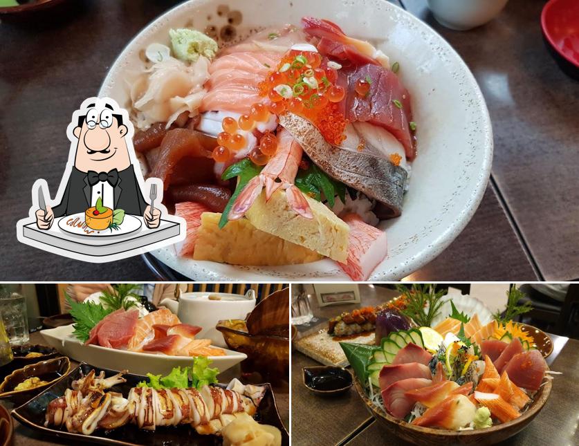 Блюда в "Kaizen Sushi & Hibachi"