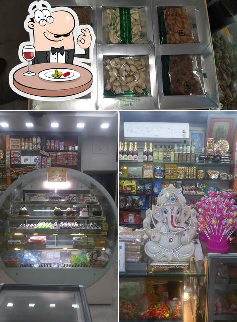 Food at Shankar Mahadev Bakery