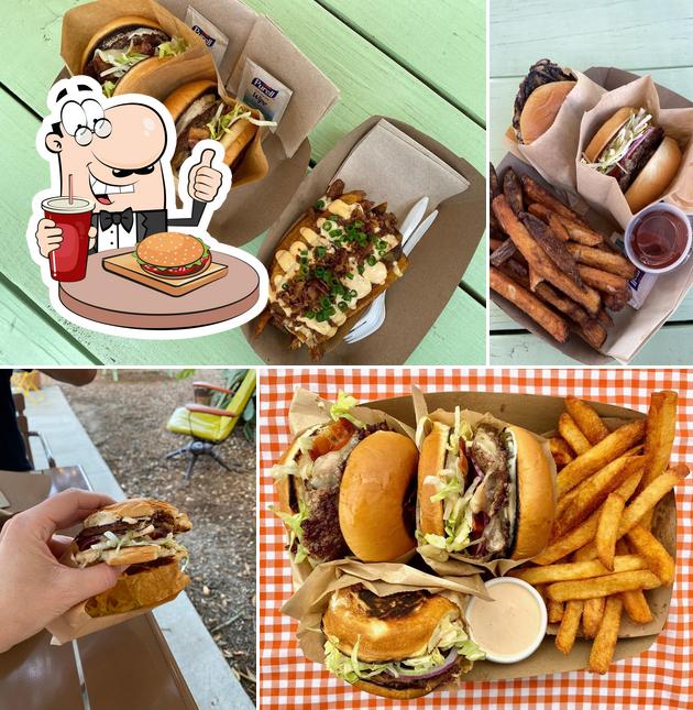 Top 7 restaurants with hot dogs in Gainesville, september 2024