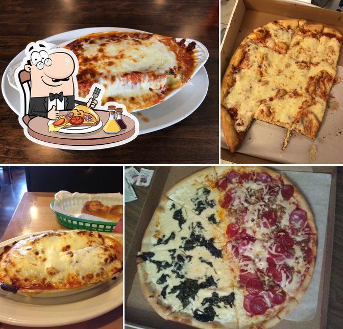 Pick pizza at Napoli's Pizza & Restaurant | East Plano, TX