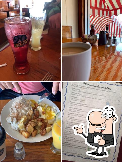 Waves Restaurant in Boothbay Harbor Restaurant menu and reviews