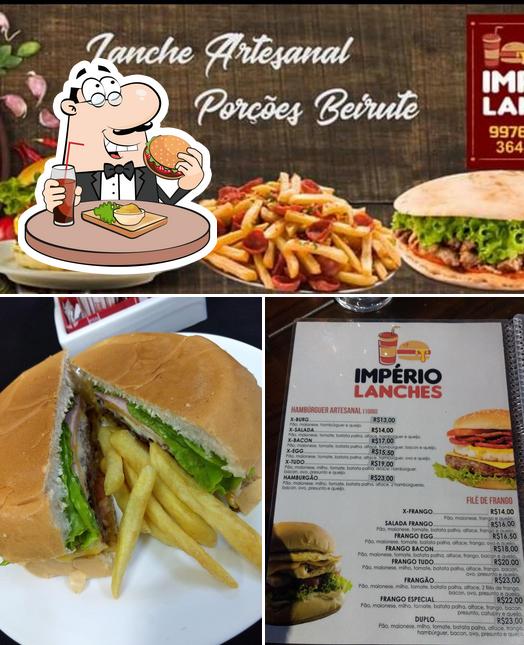 Peça um hambúrguer no Império Restaurante Pizzaria Lanches