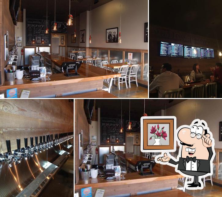 Valley Growlers Neighborhood Taphouse in Happy Valley Restaurant reviews