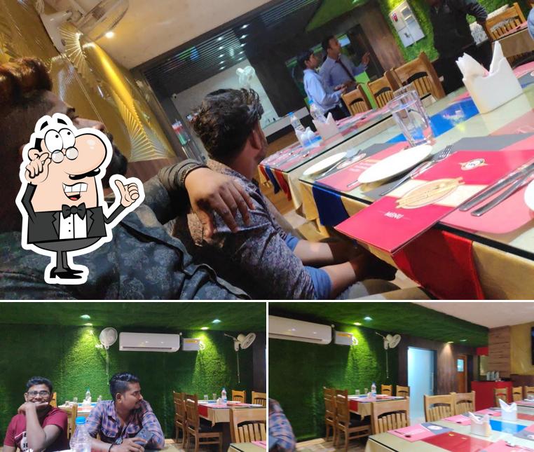 Check out how HIGHWAY KITCHEN looks inside