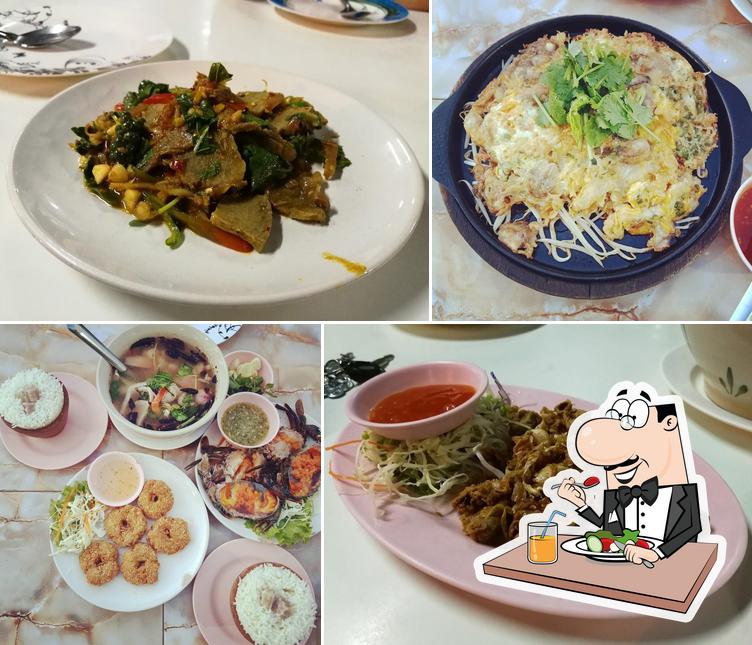 Meals at Khao Hom Restaurant