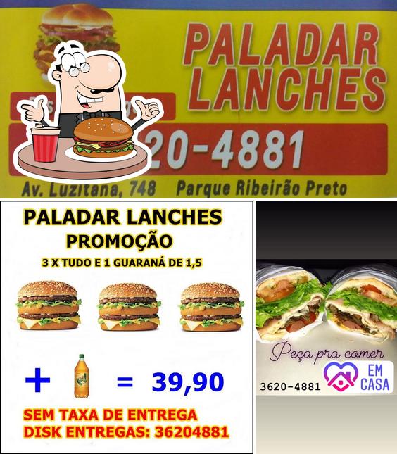 Experimente um hambúrguer no Paladar Lanches