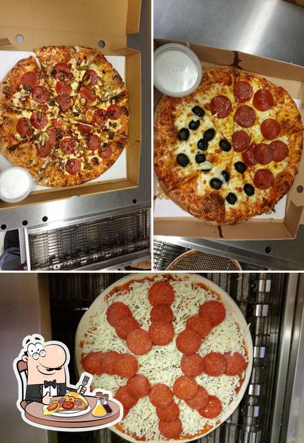 Try out pizza at Supreme Kebab