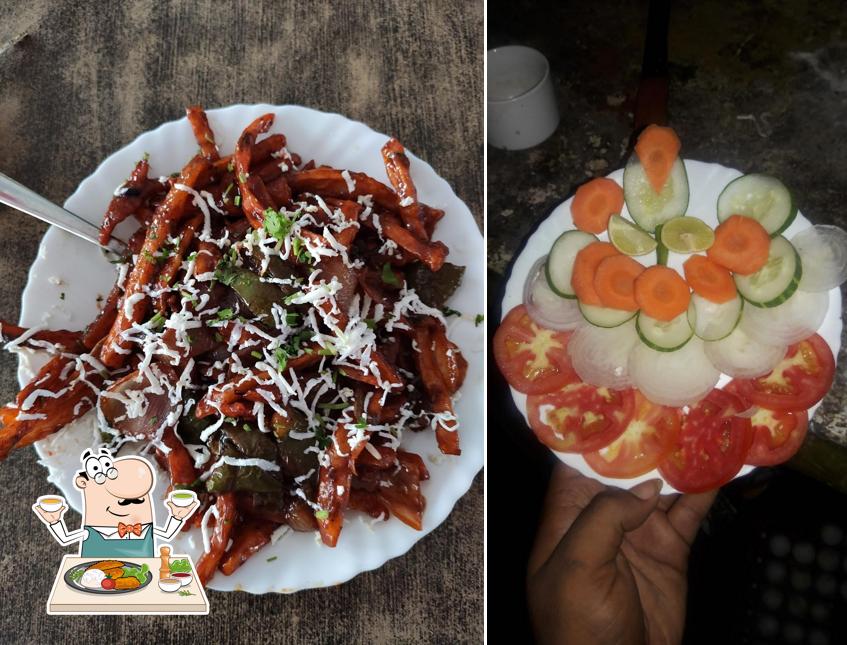 Food at Gulab Jaayaka And Family Restaurant