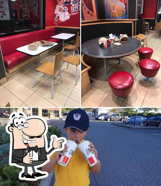 KFC, 6896 Island Hwy N in Nanaimo 