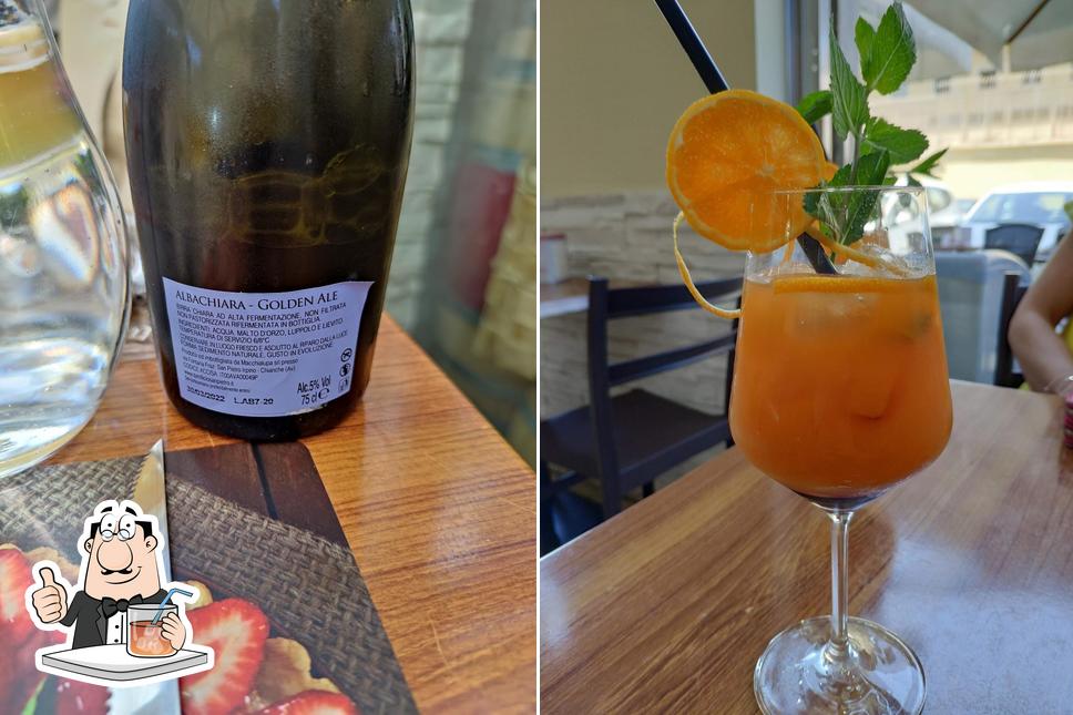 Goditi un drink dal menu