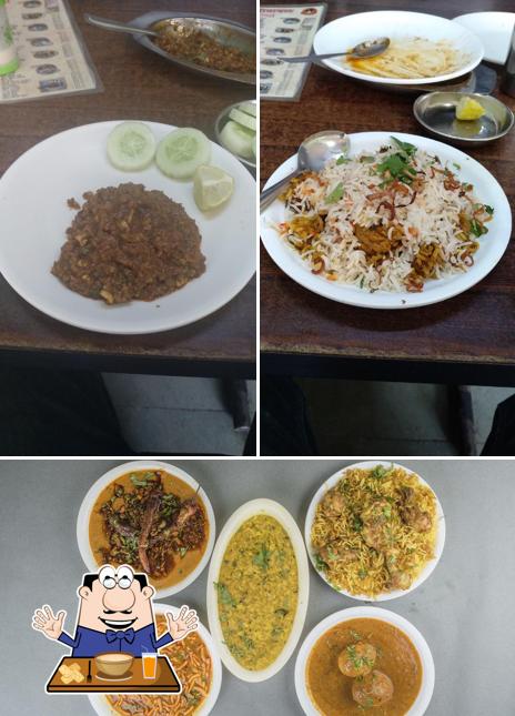 Food at Rajendra Maratha Khanaval