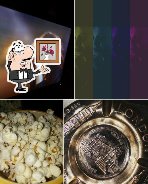 O interior do Botechno ROCK Bar