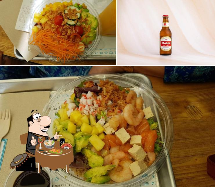Entre la variedad de cosas que hay en Aloha Poké también tienes comida y cerveza
