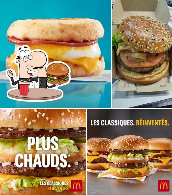 Commandez un hamburger à McDonald's