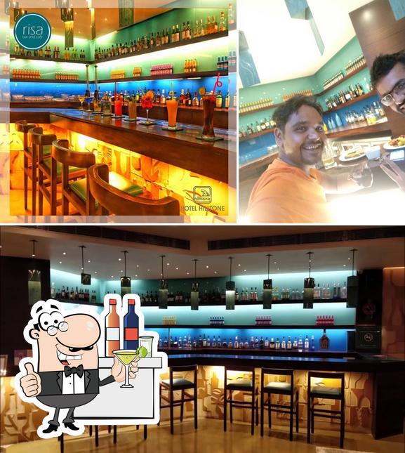 Risa Bar & Cafe, Mount Abu Restaurant menu and reviews