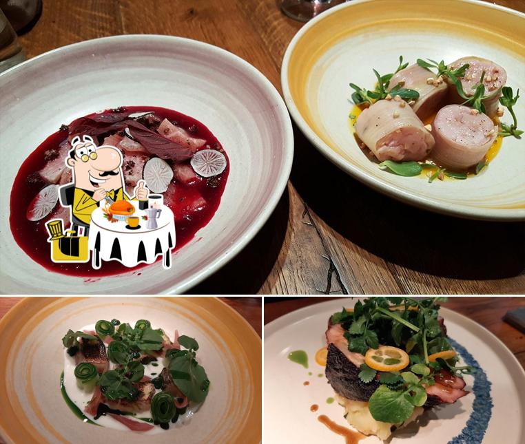 Nourriture à Elmer - Cuisine au feu de bois & rôtissoire