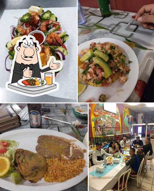 Еда в "Los Arcos Cafe Restaurant"