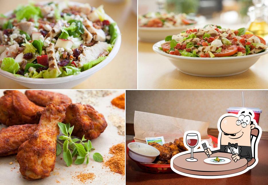 donatos-pizza-765-e-main-st-in-lancaster-restaurant-menu-and-reviews