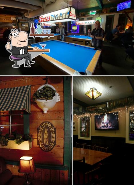 Buffalo Gap Saloon & Eatery Restaurant & Bar in Portland Restaurant