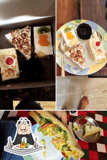 Food at Bakers 'Я' Us