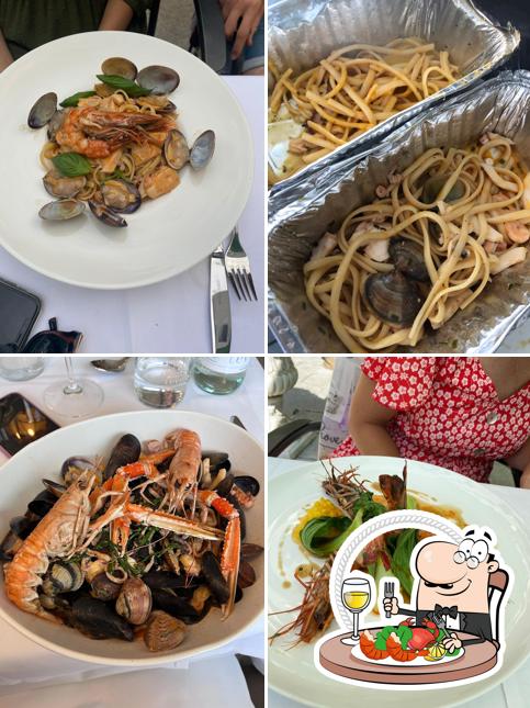 Pick various seafood dishes available at Il Teatro²