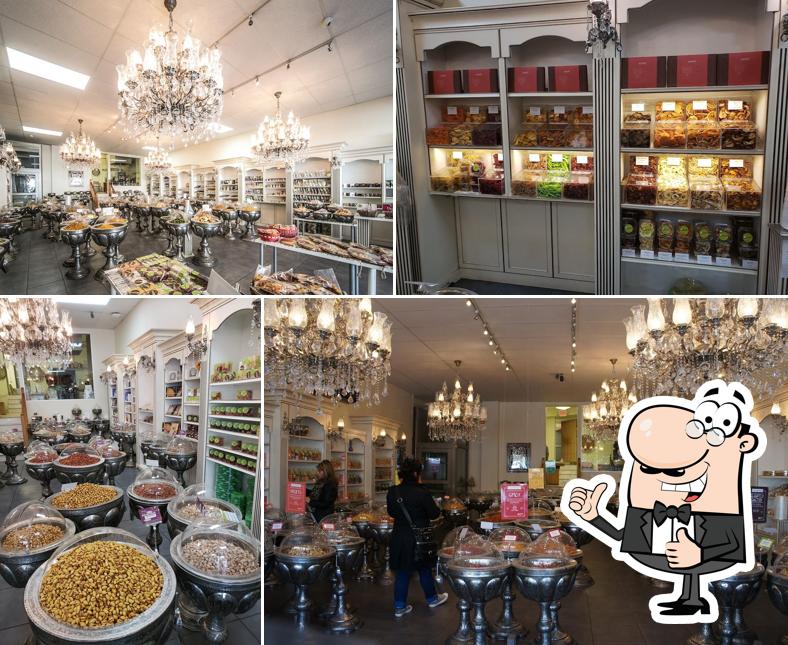 Ayoub's Dried Fruits & Nuts in Vancouver Restaurant reviews