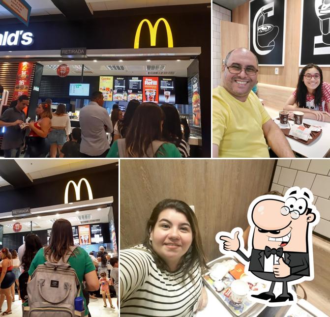 Aquí tienes una imagen de McDonald's