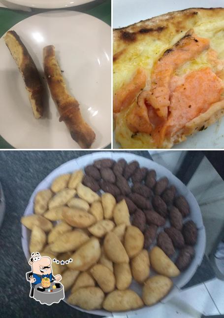 Comida em Pizzaria Martignoni
