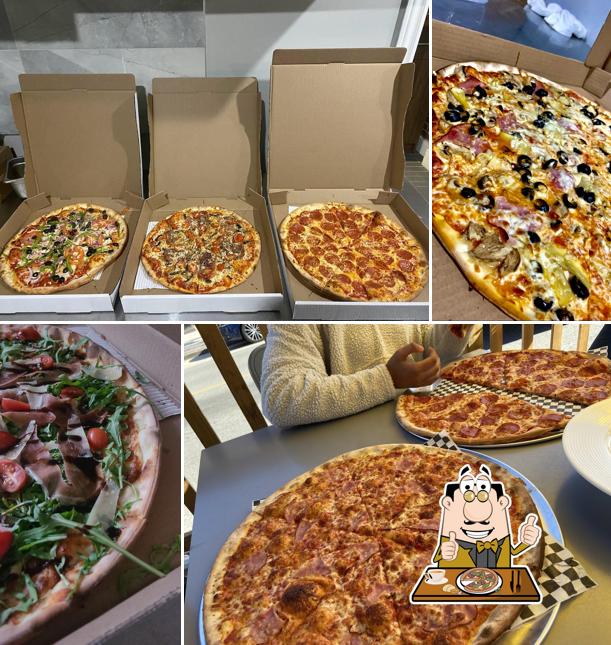 Pizzeria 4 Stelle in Oakville Restaurant menu and reviews