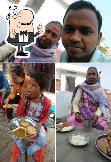 Kamlesh Kachoori,Jalebi Nasta Shop