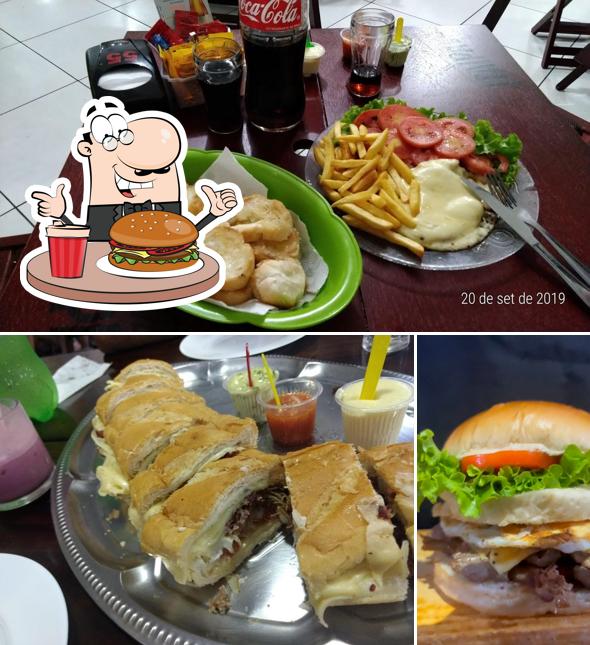 Hambúrguer em Lanchonete do Zé