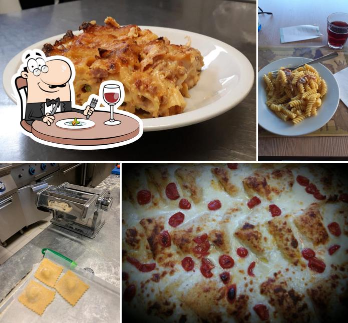 Platti al Bar Ristorante Fuori Luogo