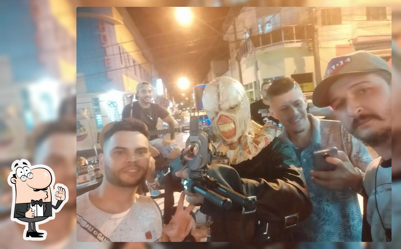 Burgueria E Pizzaria Tudo +