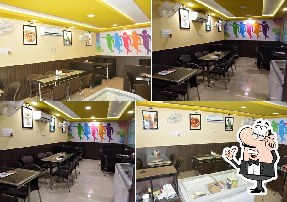Friends Corner, Family Restaurant