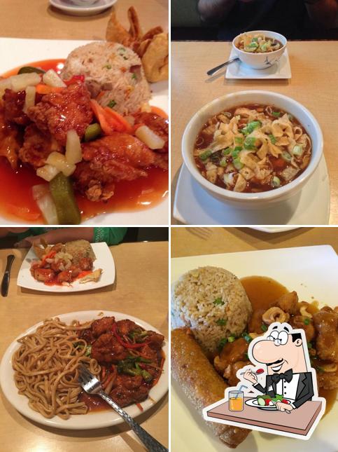 Food at Leong's Asian Diner