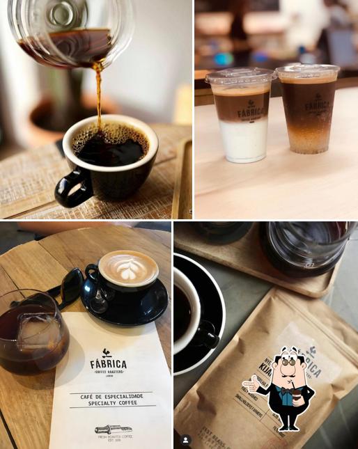 FÁBRICA COFFEE ROASTERS cafe, Lisbon, Rua das Flores 63 Restaurant