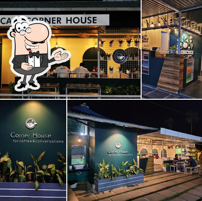 CAFE CORNER HOUSE