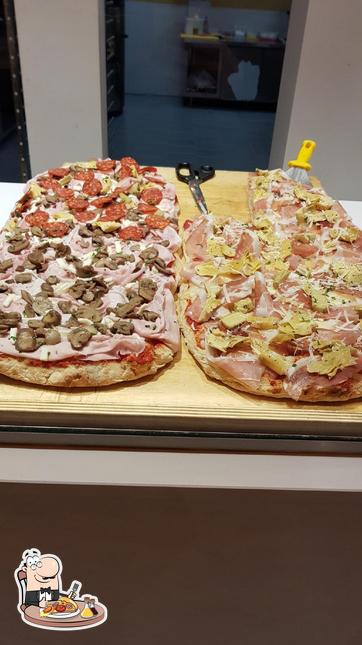 Prova una pizza a Farrox Pizza - San Giovanni Lupatoto