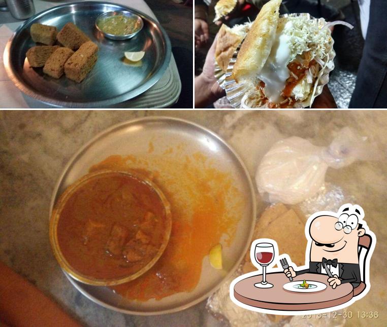Meals at Khandeshi Katta