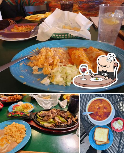 Food at El Paraiso Mexican Restaurant